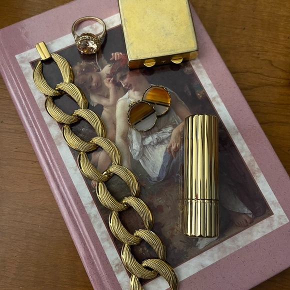 Vintage Costume Jewelry Mystery Bundle | 5 Curated Pieces | Gold & Silver Tone - Picture 2 of 5